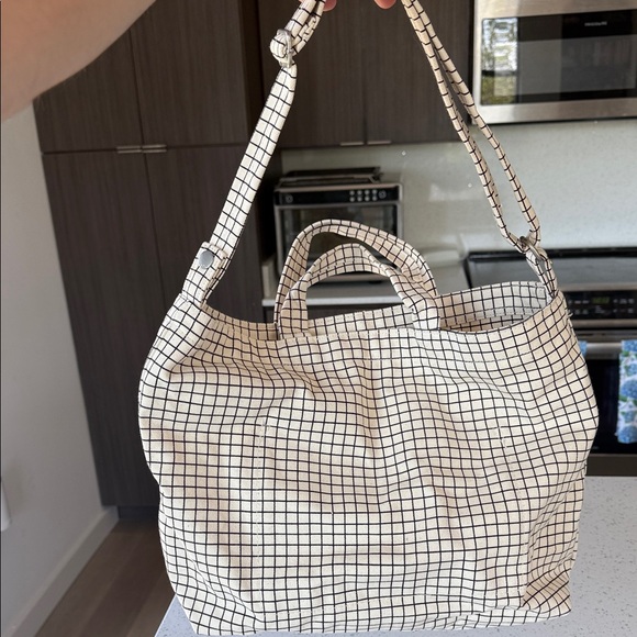 BAGGU Zip Tote Bag - Picture 8 of 9